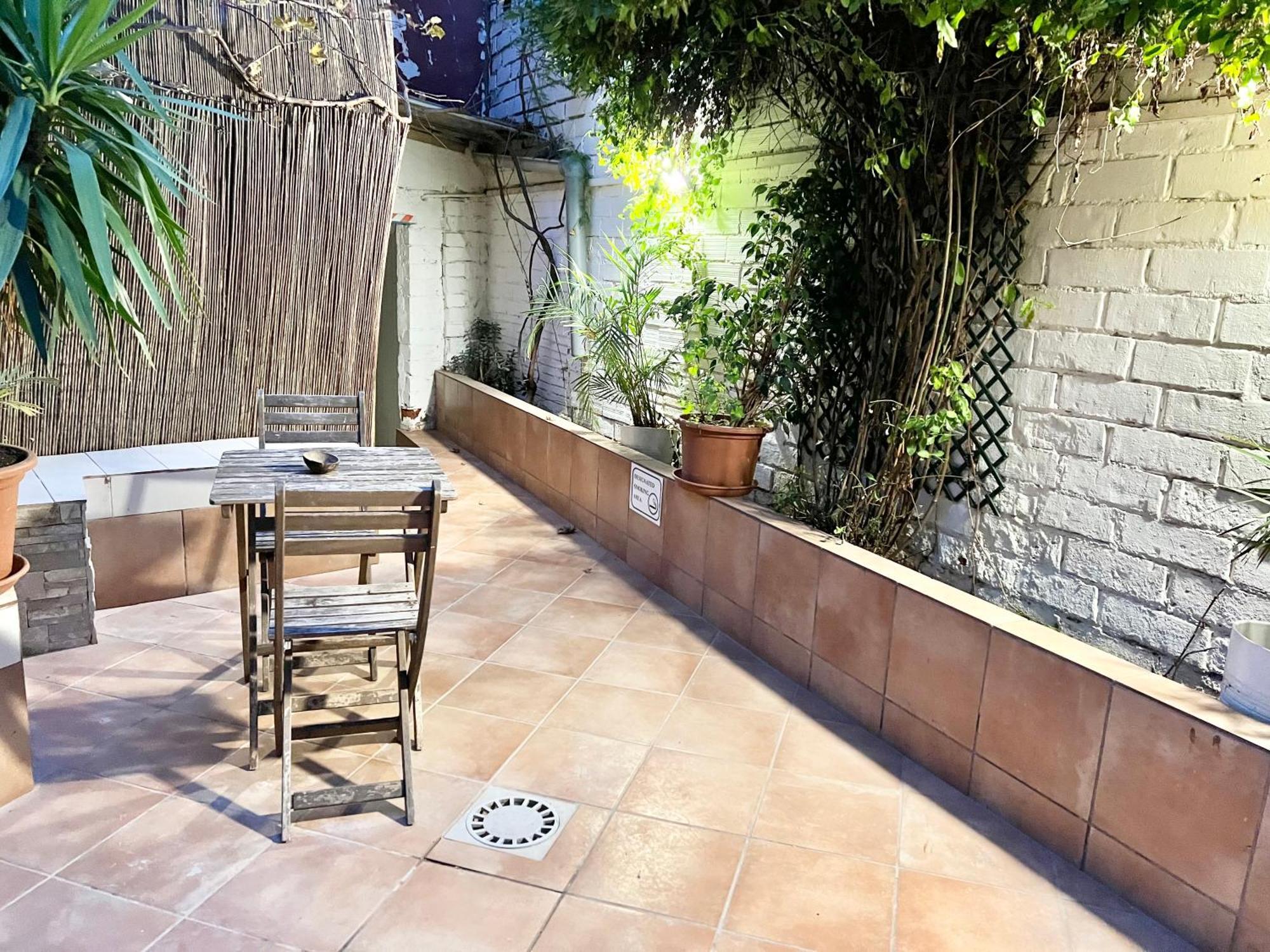 Cozy Suite Apartment, Wifi! Santa Coloma de Gramanet Εξωτερικό φωτογραφία
